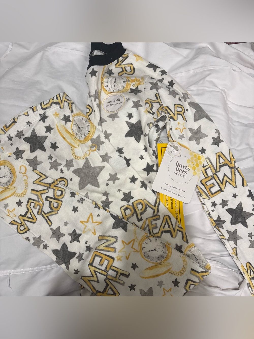 Burt's Bees White, Gray & Gold 'Happy New Year' Kids Pajama Set